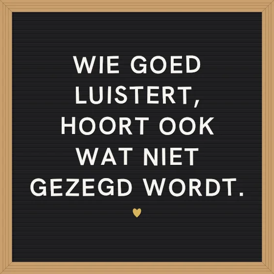 Tegeltje "Wie goed luistert"